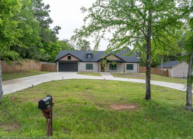 Property at 8208 Shaver Rd, Lavaca, AR 72941, 4 beds, 3 baths