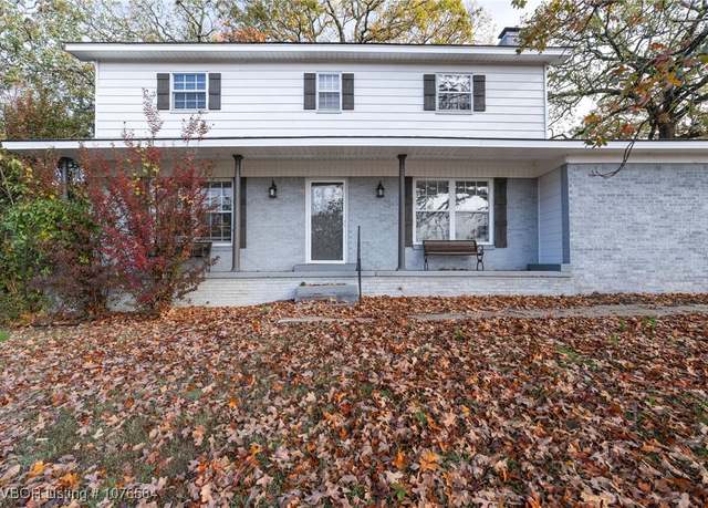 Property at 1 Old Greenwood Ln, Fort Smith, AR 72903, 4 beds, 2.5 baths