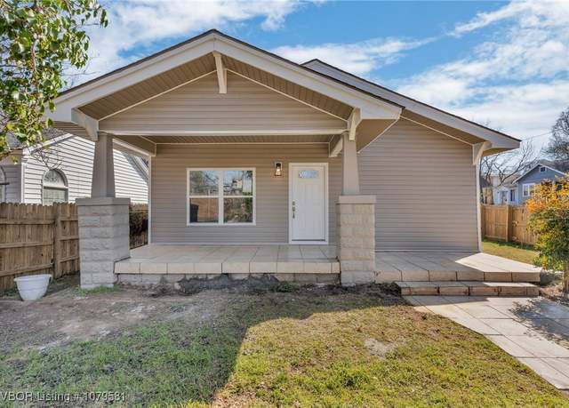 Property at 1123 S 22nd St, Fort Smith, AR 72901, 3 beds, 2 baths