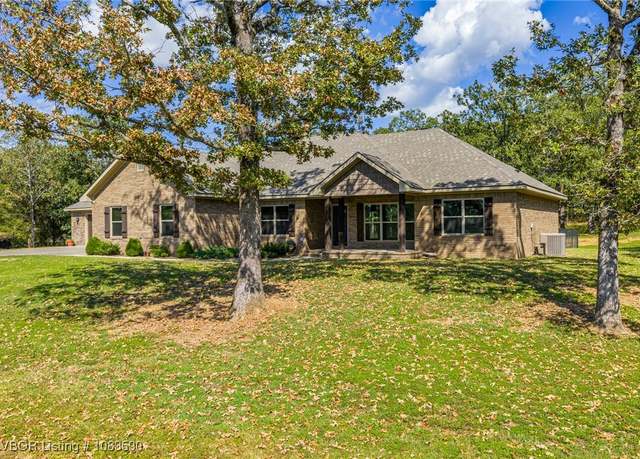 Property at 11511 Rye Hill Rd, Fort Smith, AR 72916, 3 beds, 3 baths