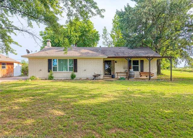 Property at 17131 Nail Creek Rd, Poteau, OK 74953, 4 beds, 2 baths