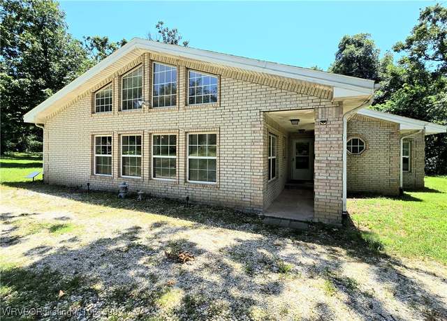 Property at 20222 Garman Rd, Gentry, AR 72734, 3 beds, 2 baths