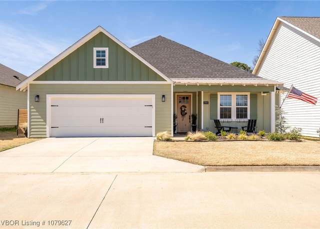 Property at 1901 Ebbing Loop Loop, Barling, AR 72923, 3 beds, 2 baths