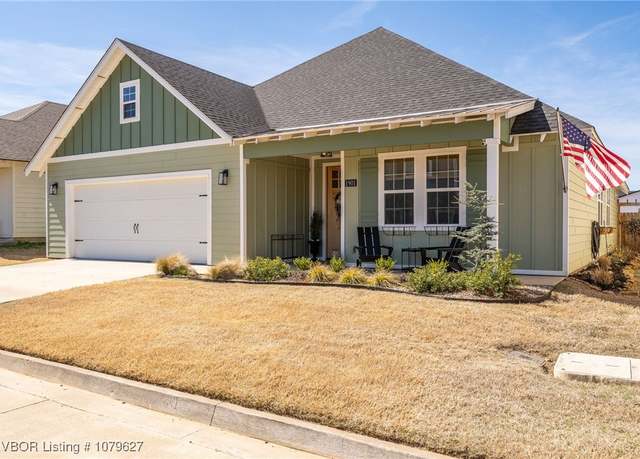 Property at 1901 Ebbing Loop Loop, Barling, AR 72923, 3 beds, 2 baths