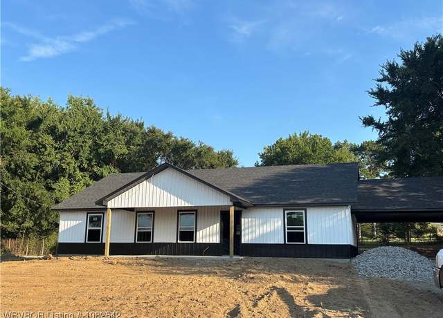 Property at TBD S 6th St, Howe, OK 74940, 3 beds, 2 baths
