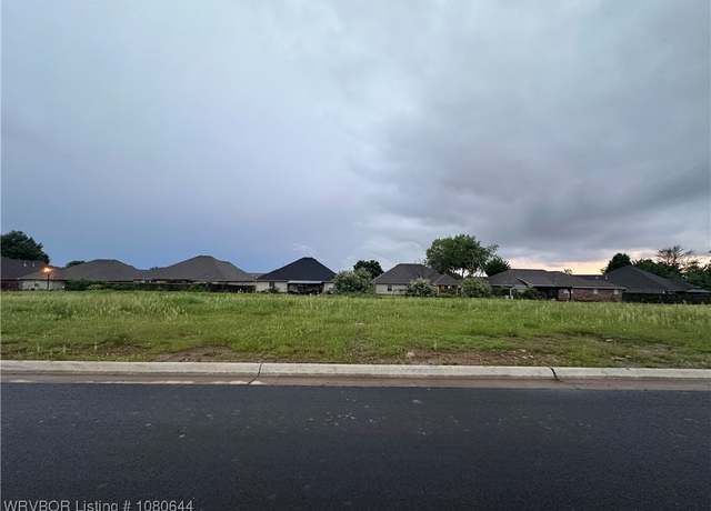 Property at 2001 Ivy Ridge Rd, Barling, AR 72923