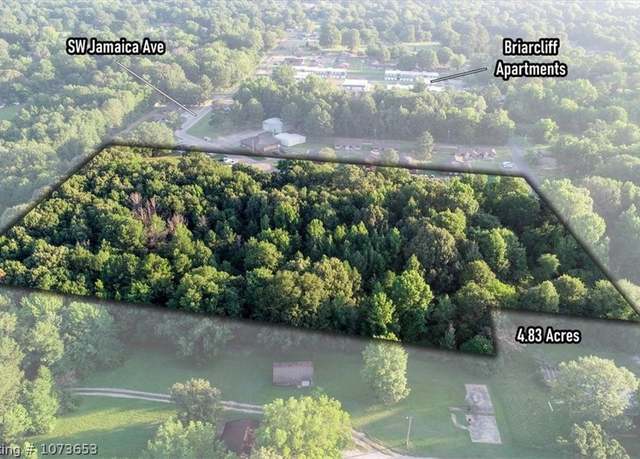 Property at 808 Hugo Ave, Idabel, OK 74745