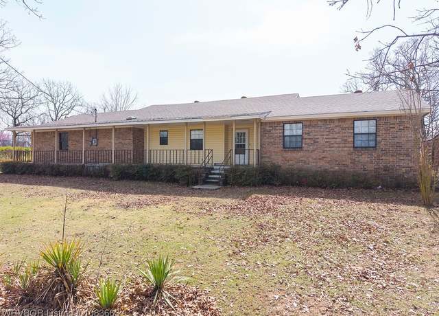Property at 8437 Sebastian Lake Dr, Hackett, AR 72937, 3 beds, 2 baths