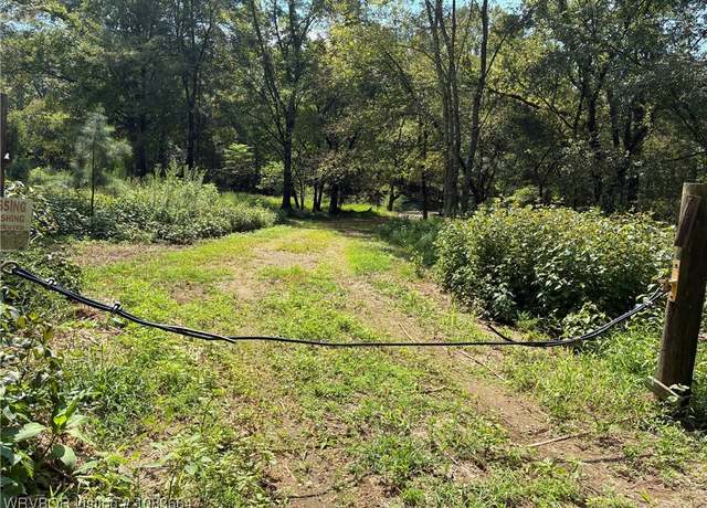 Property at 1512 2nd St, Ozark, AR 72949
