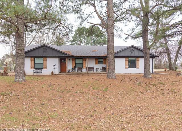 Property at 4825 Highway 10, Hackett, AR 72937, 3 beds, 2 baths