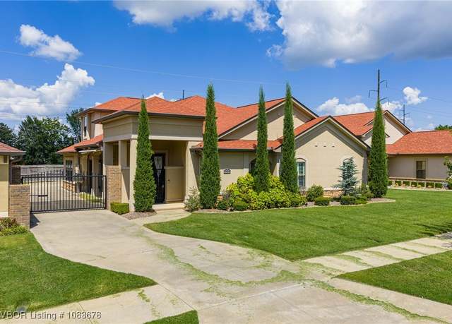 Property at 8101 Cisterna Way, Fort Smith, AR 72916, 3 beds, 3.5 baths
