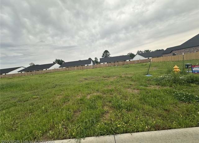 Property at 1910 Yellowstone Dr, Barling, AR 72923
