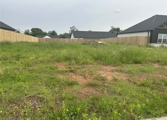 Property at 2100 Yellowstone Dr, Barling, AR 72923
