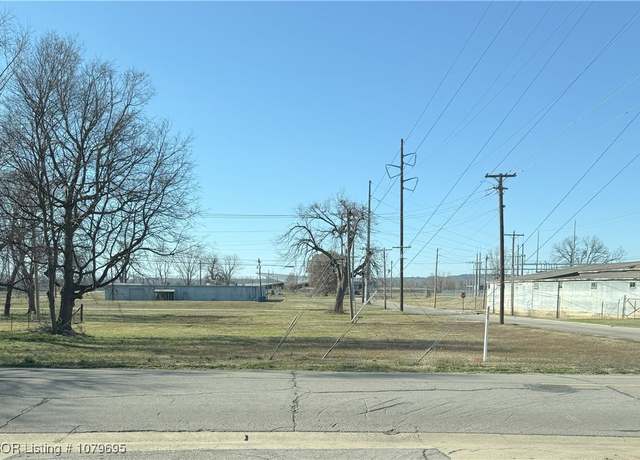 Property at 316 N I St, Fort Smith, AR 72901