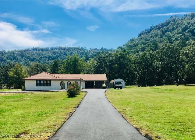 Property at 22279 Coggins Rd, Poteau, OK 74953, 4 beds, 2 baths
