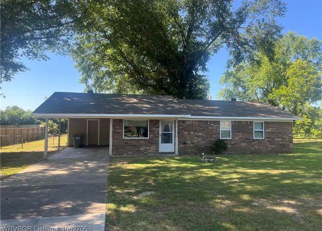 Property at 2103 Barbara Ln, Lavaca, AR 72941, 3 beds, 1.5 baths