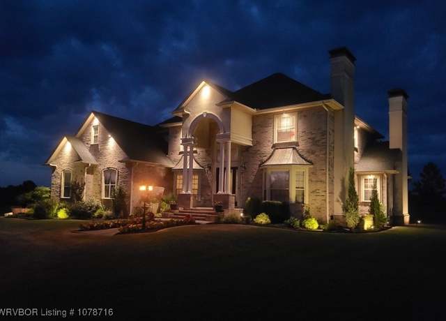 Property at 2108 N Mountain Grove Rd, Alma, AR 72921, 4 beds, 3.5 baths