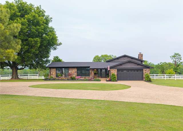 Property at 802 Highway 112 N, Pocola, OK 74902, 3 beds, 3.5 baths