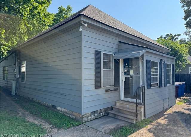 Property at 1914 S St, Fort Smith, AR 72901, 2 beds, 0.5 baths