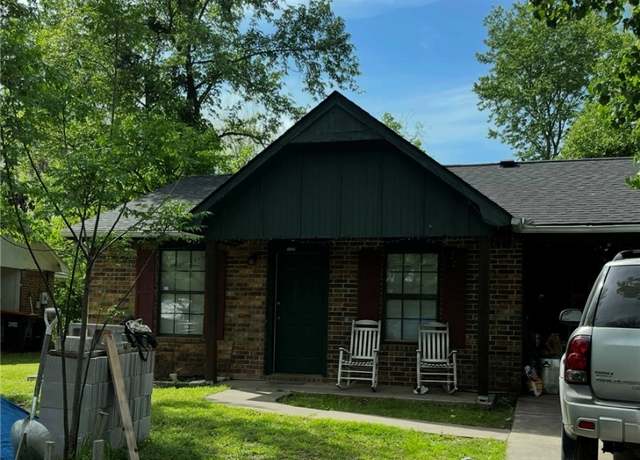 Property at 1125 Flatrock Cir, Van Buren, AR 72956, 3 beds, 1.5 baths
