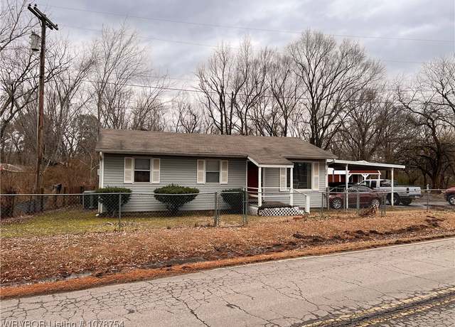 Property at 3016 Richmond Way, Van Buren, AR 72956, 3 beds, 1 bath