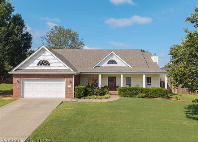 Property at 3425 Eagle Dr, Greenwood, AR 72936, 3 beds, 2 baths