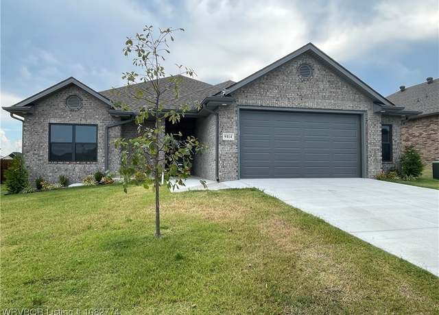 Property at 9114 Maysview Ln, Fort Smith, AR 72916, 3 beds, 2 baths