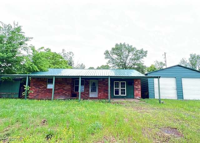 Property at 25737 Rock Jail Rd, Bokoshe, OK 74930, 2 beds, 1 bath