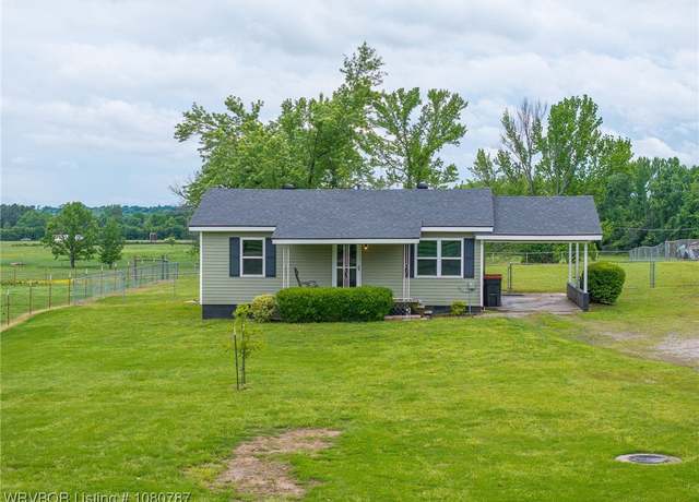 Property at 1938 Hwy 282, Van Buren, AR 72956, 2 beds, 1 bath