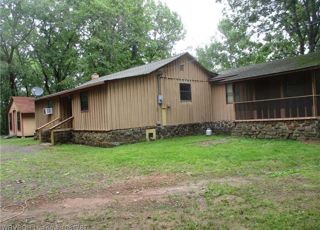 Property at 15632 Pink Twist Rd, Ozark, AR 72949, 4 beds, 2 baths