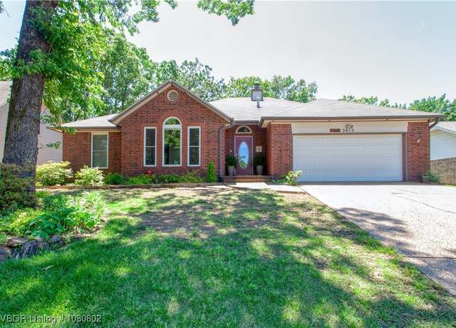 Property at 3612 Glen Flora Way, Fort Smith, AR 72908, 3 beds, 2 baths