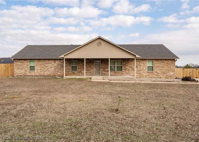 Property at 2926 Lost Beach Xing, Van Buren, AR 72956, 3 beds, 2 baths