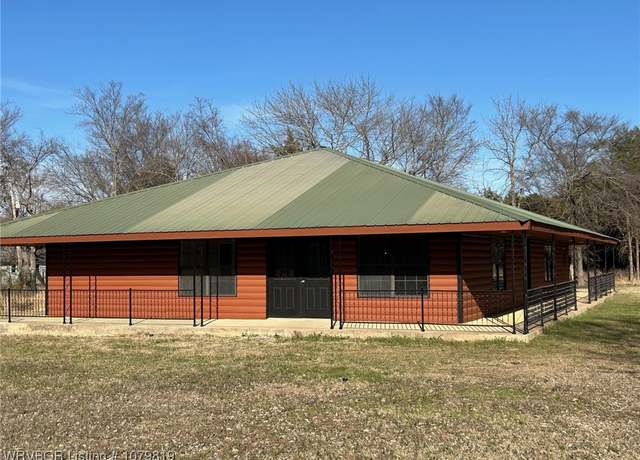 Property at 734 Arrowhead Dr, Eufaula, OK 74425, 4 beds, 3 baths