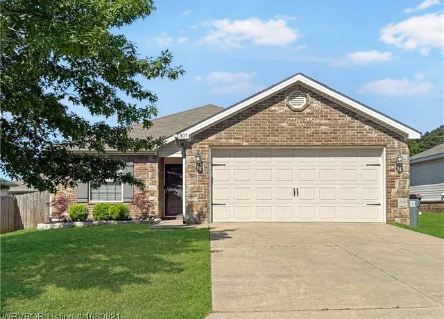 Property at 307 Colony Ct, Barling, AR 72923, 3 beds, 2 baths