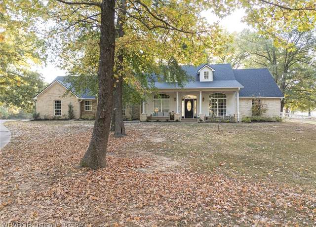 Property at 903 Rosellas Way, Alma, AR 72921, 3 beds, 2.5 baths