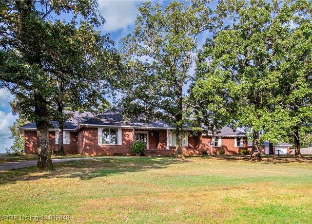 Property at 42267 Timber Ridge Rd, Howe, OK 74940, 3 beds, 3 baths