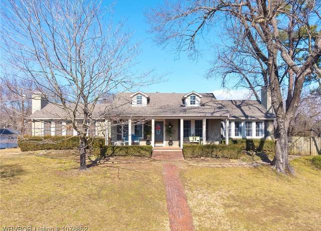 Property at 7223 Free Ferry Rd, Fort Smith, AR 72903, 6 beds, 3.5 baths