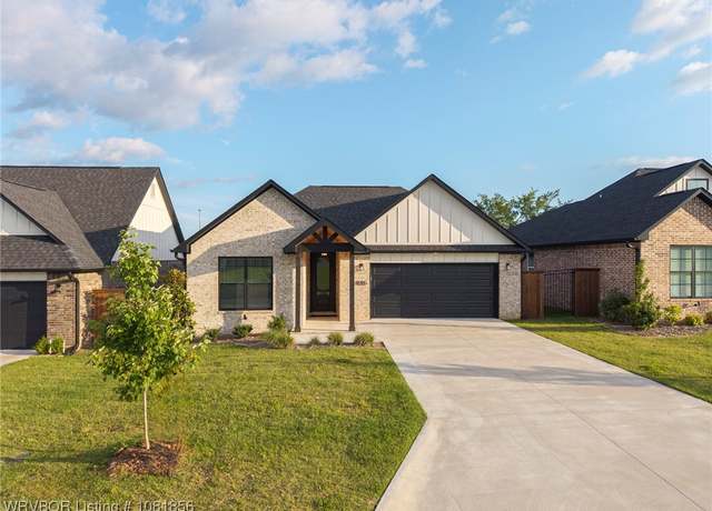 Property at 9020 Kirkwood Ridge Rdg, Fort Smith, AR 72916, 3 beds, 2.5 baths