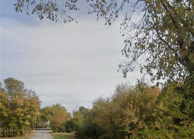 Property at 625 S 5th St, Paris, AR 72855