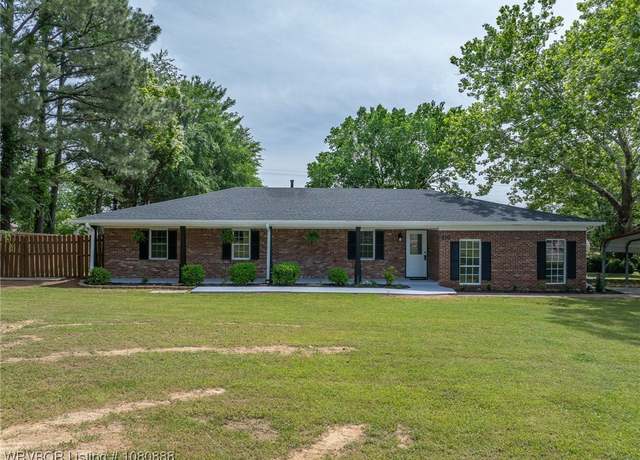 Property at 510 Baldridge Rd, Van Buren, AR 72956, 5 beds, 3 baths