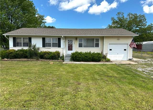 Property at 1104 Shibley Rd, Van Buren, AR 72956, 3 beds, 1 bath