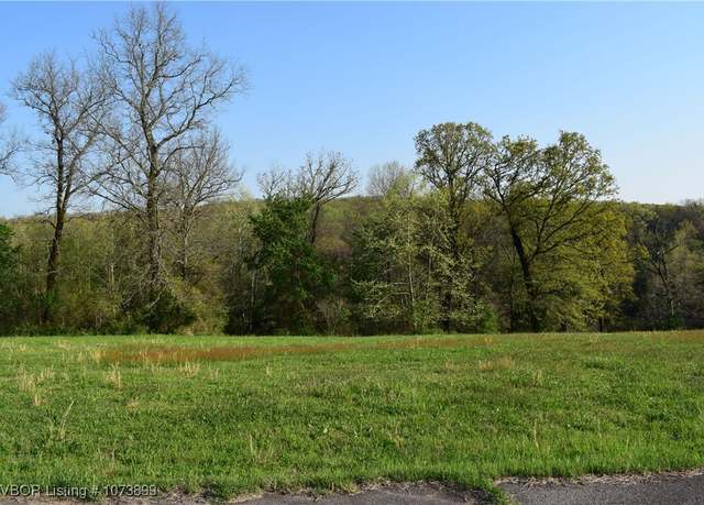 Property at 9833 Glennview Dr, Cedarville, AR 72932