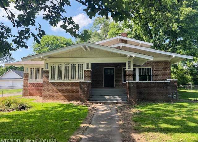 Property at 256 Danville Rd, Waldron, AR 72958, 3 beds, 2 baths