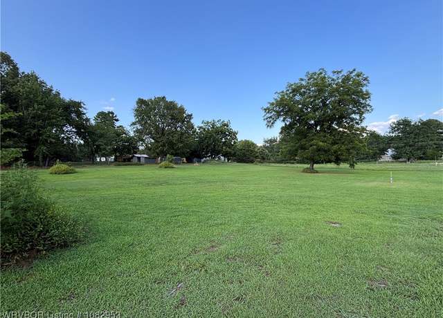 Property at 204 E 2nd St, Hartford, AR 72938