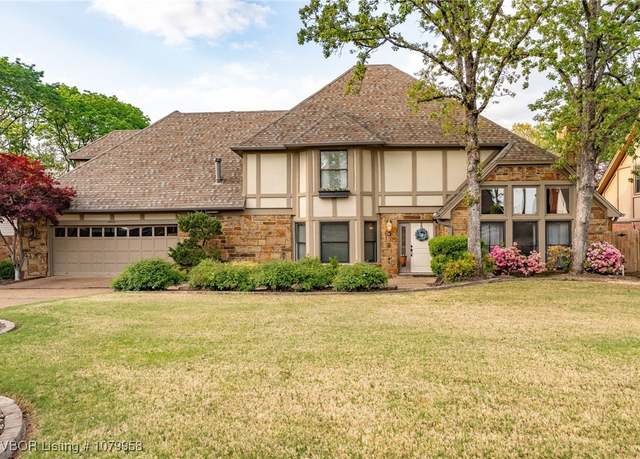 Property at 8905 Copper Oaks Ln, Fort Smith, AR 72903, 3 beds, 3.5 baths