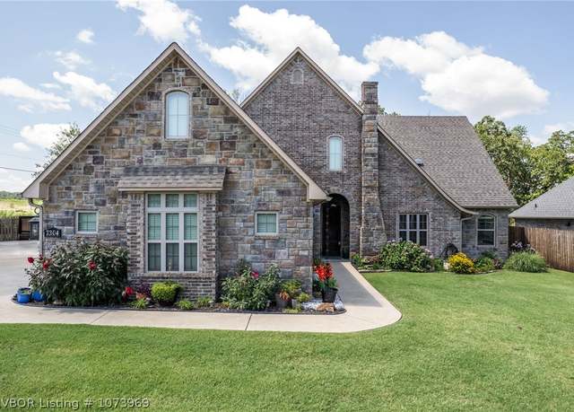 Property at 7304 Stonebrook Dr, Fort Smith, AR 72916, 4 beds, 3.5 baths