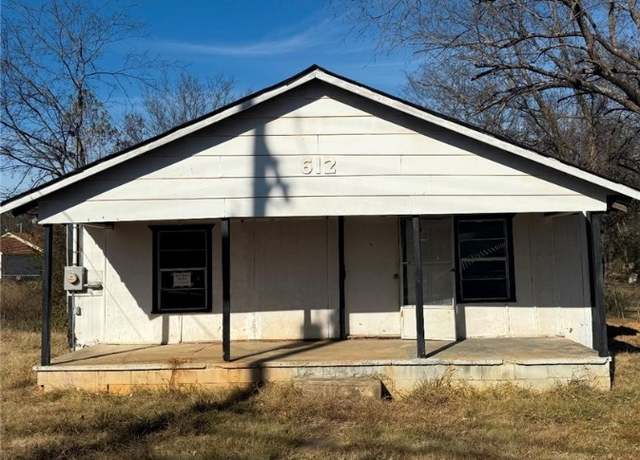 Property at 612 W Howard St, Mansfield, AR 72944, 2 beds, 1 bath