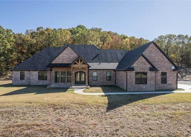 Property at 4420 Old Forest Grove Rd, Charleston, AR 72933, 4 beds, 3.5 baths