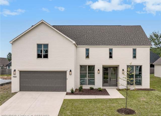 Property at 7001 Stonebrook Dr, Fort Smith, AR 72916, 3 beds, 3.5 baths