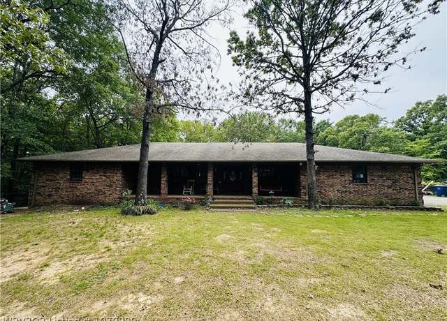 Property at 6916 Mc Clure Rd, Van Buren, AR 72956, 4 beds, 2 baths